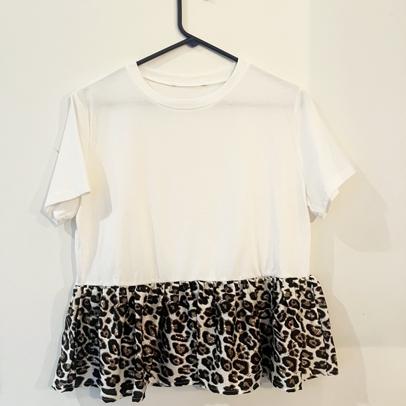 Half Animal Print Shirt| Size S-M - Picture 6 of 6